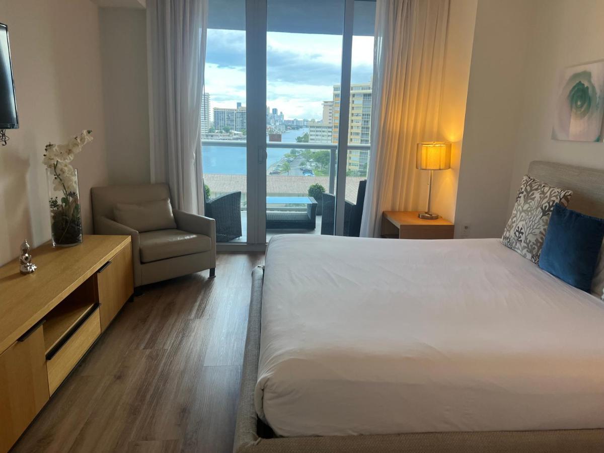 Beachwalk Luxury Panoramic View - 805 A