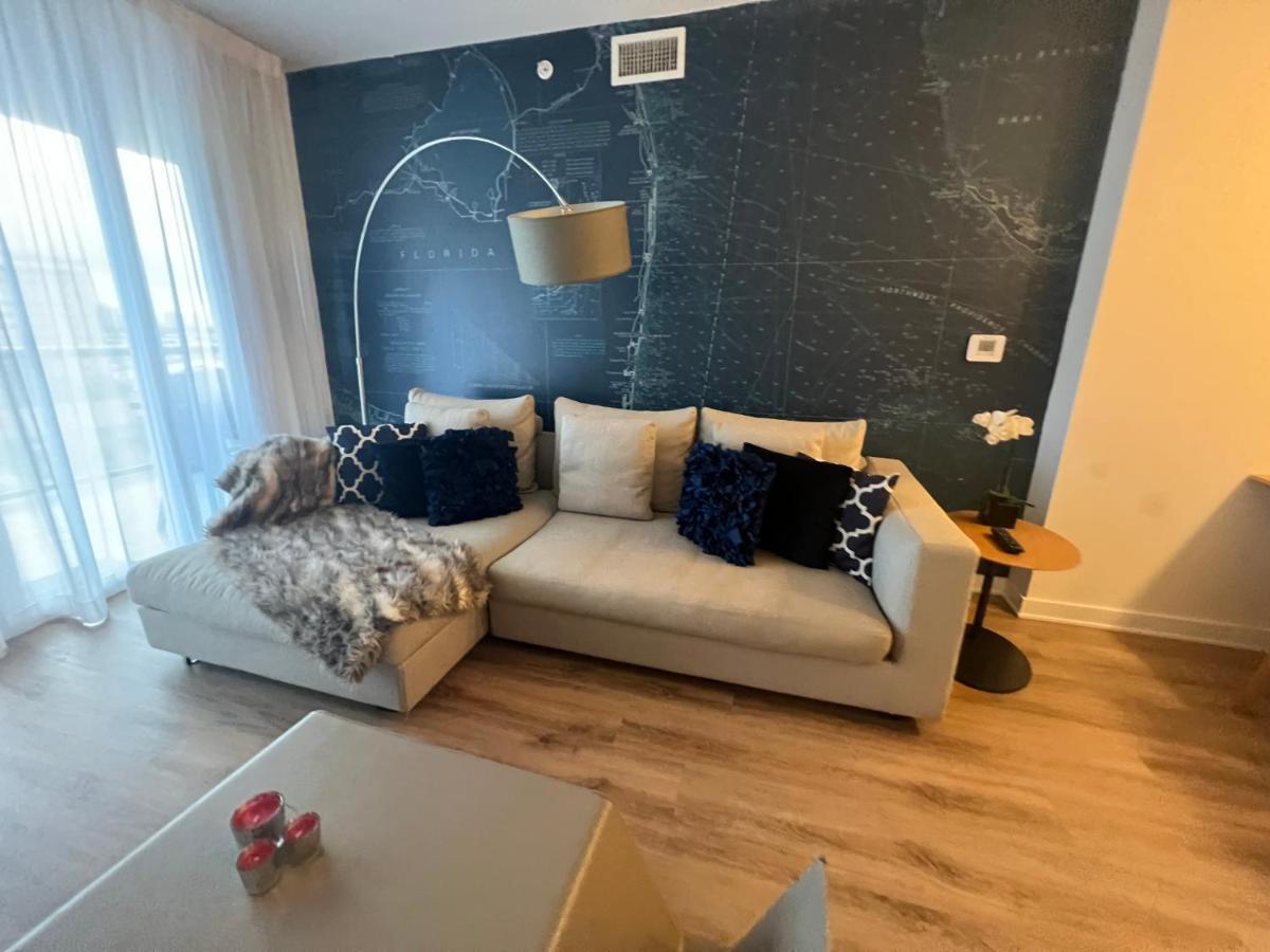Beachwalk Luxury Panoramic View - 805 A Apartment *