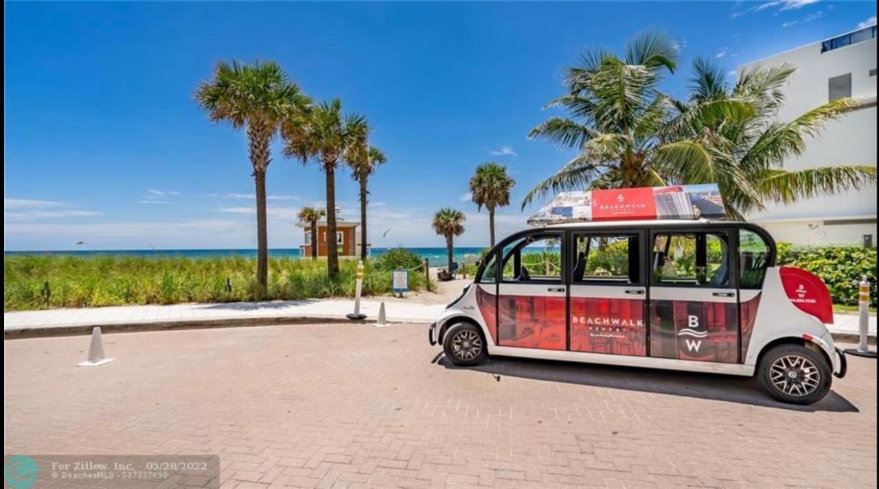 Beachwalk Luxury Panoramic View - 805 A Apartment