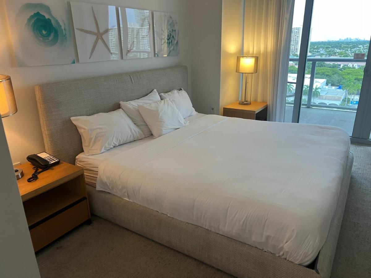 Beachwalk Luxury Panoramic View - 805 A Apartment